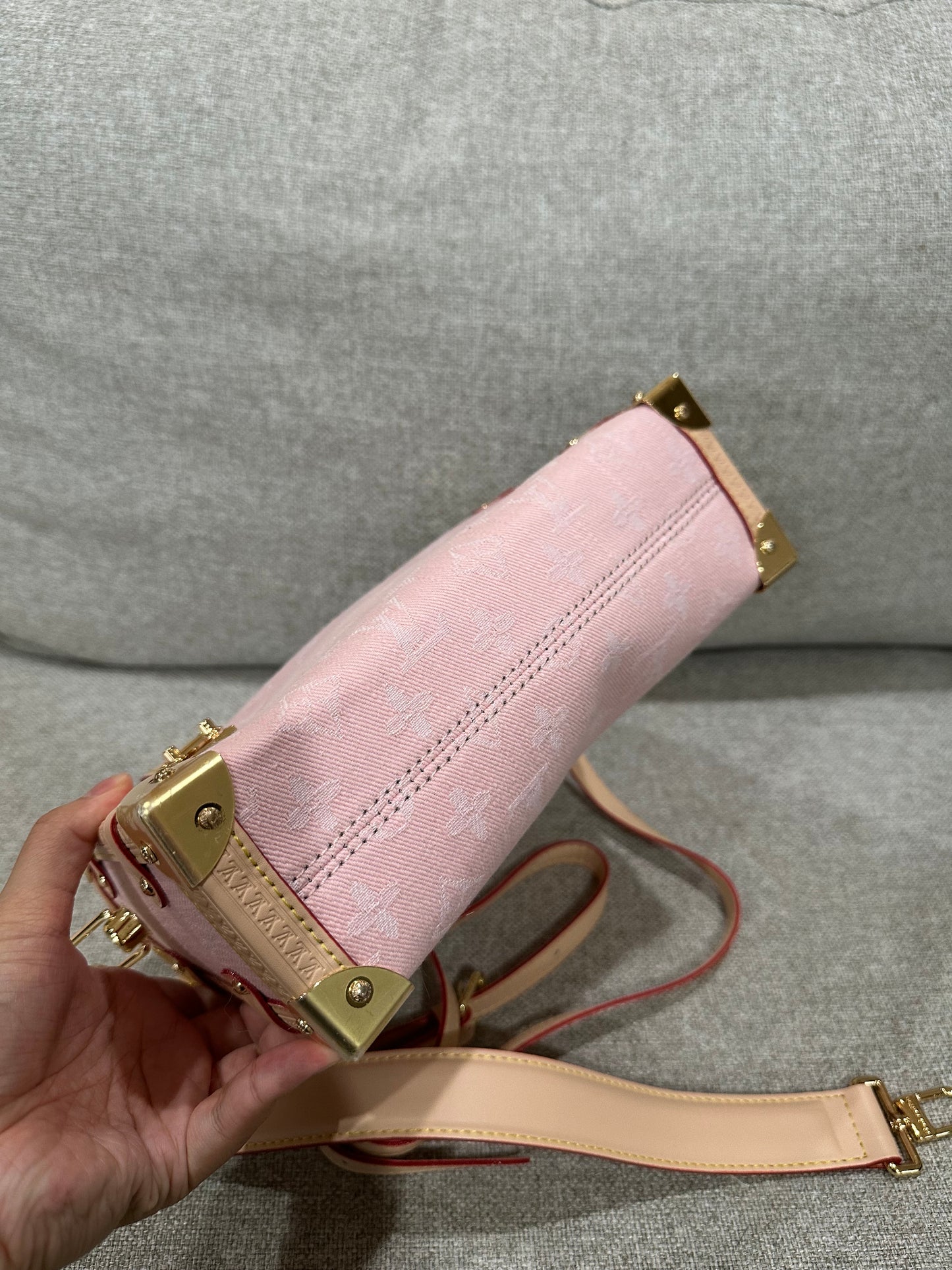 LV pink trunk case