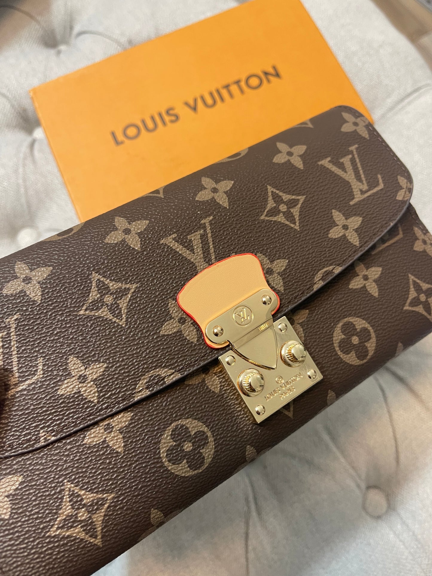 LV wristlet