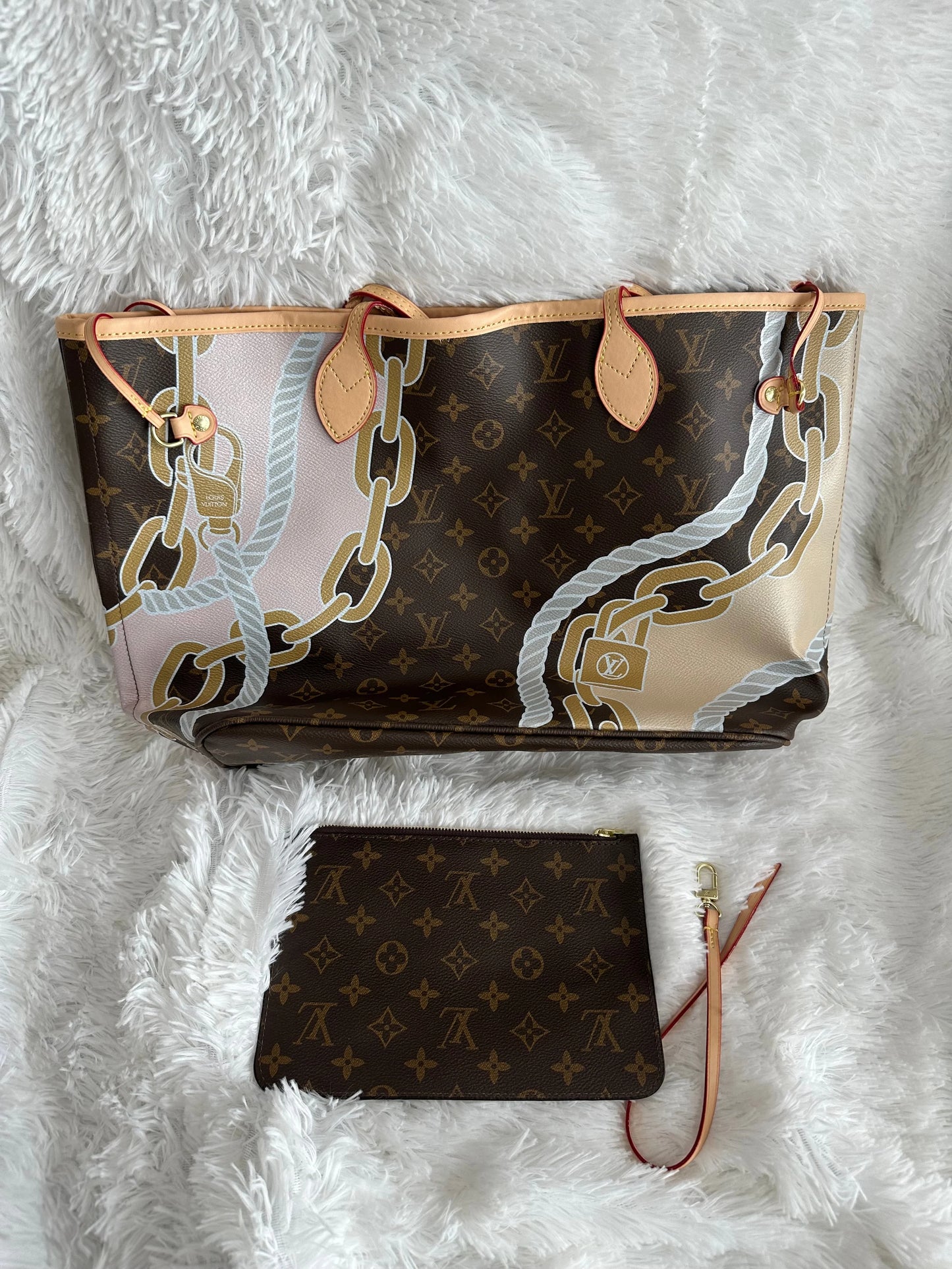 LV tote