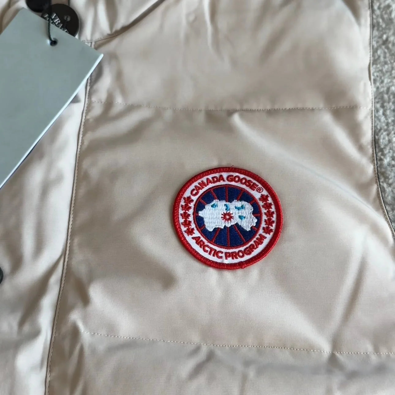 Canada Goose cream vest - Asian small