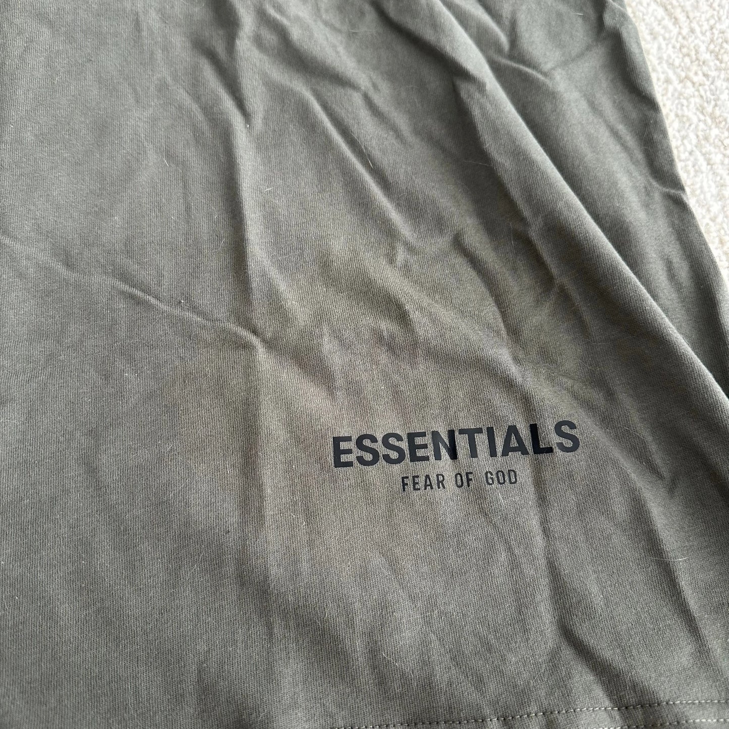 Esssential t-shirt; Asian XL