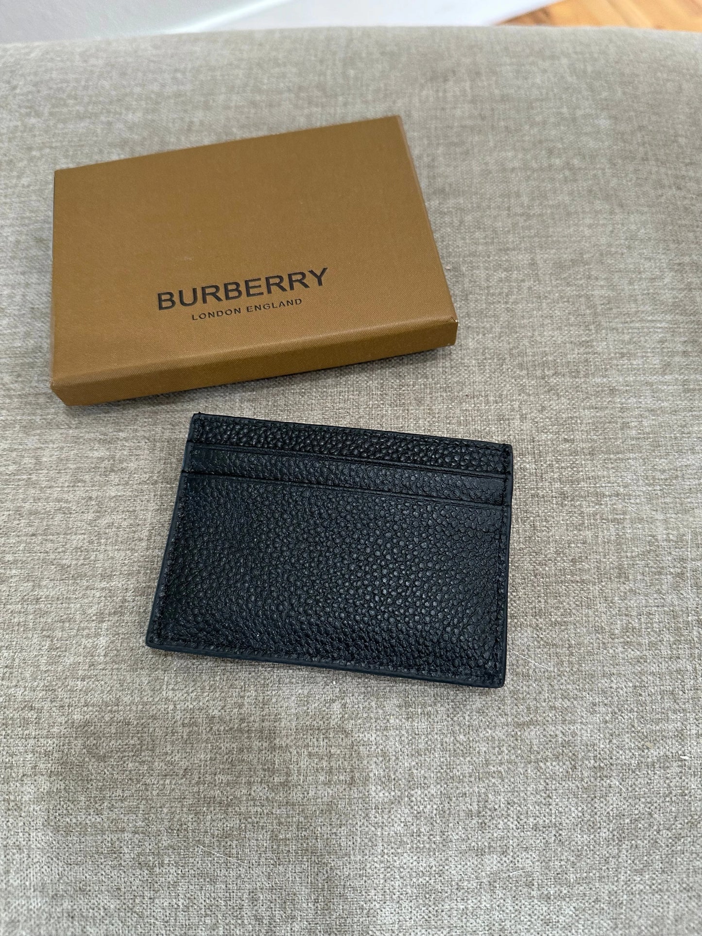 Burberry black card holder