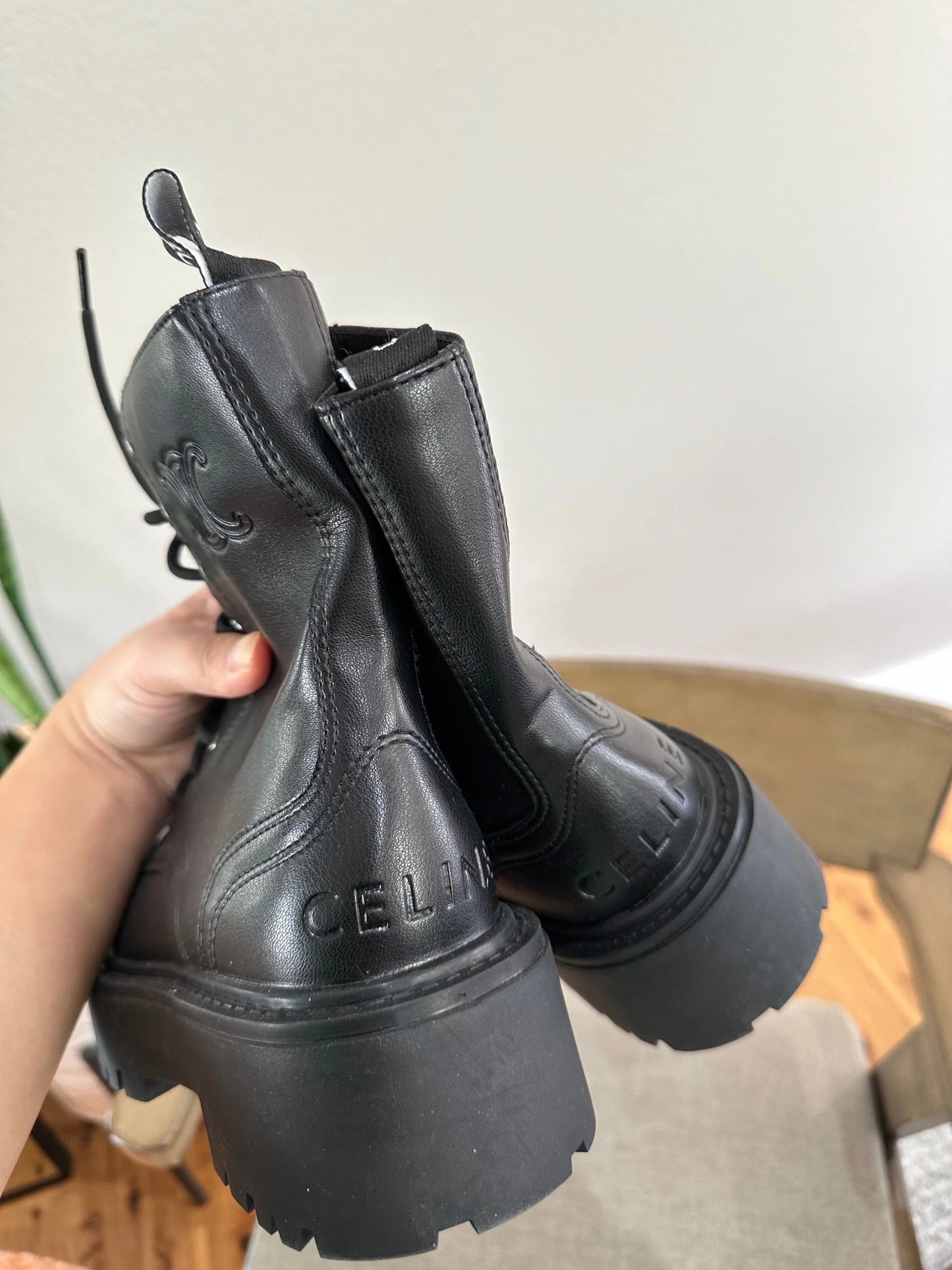 Celine black boots U.S.6.5W