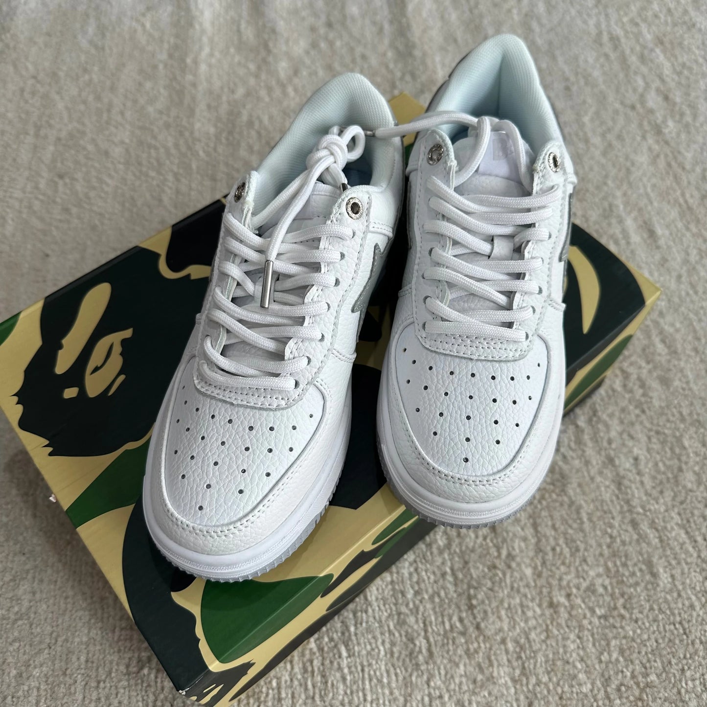 Bape white/grey sneakers U.S.5